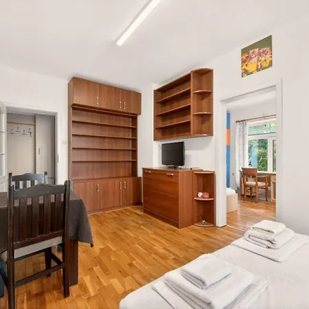 On Slivnitsa 2 Bedroom * فارنا